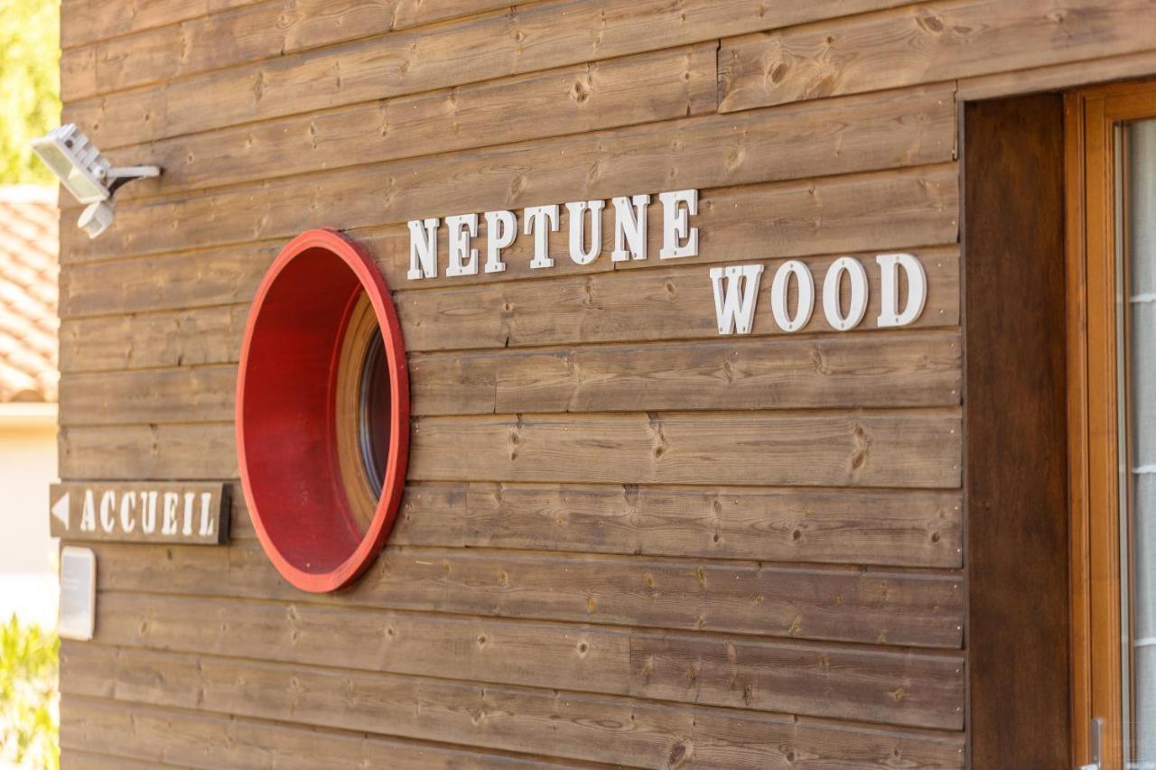 Chambre D'Hotes Neptune Wood Arzens Bagian luar foto